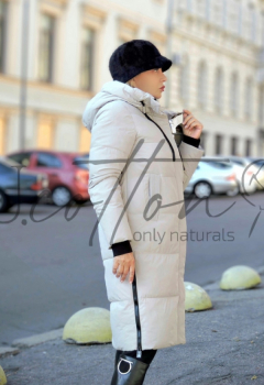 Жіночий довгий зимовий пуховик White Pearl (білий з чорними деталями)